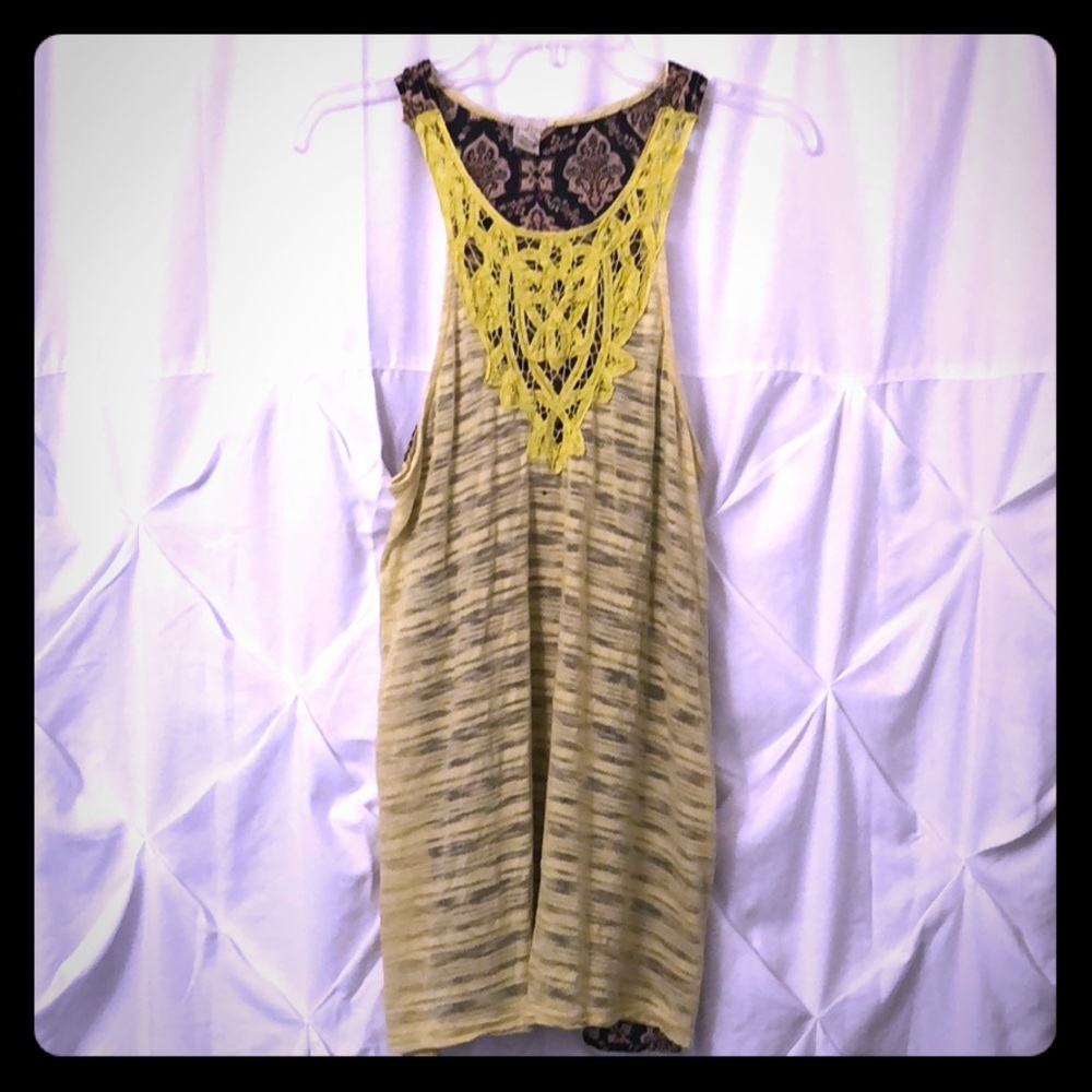 Gimmicks by BKE Tank Top